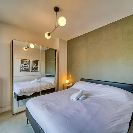 Apartment #gt Le Joli Berthelot T2 Renovated & Air-conditioned Tram