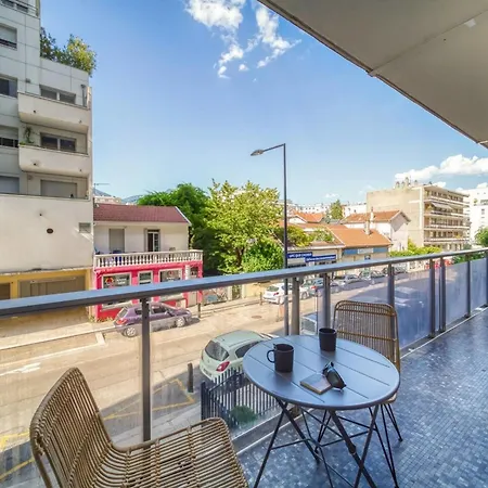 #gt Le Joli Berthelot T2 Renovated & Air-conditioned Tram Apartment Grenoble